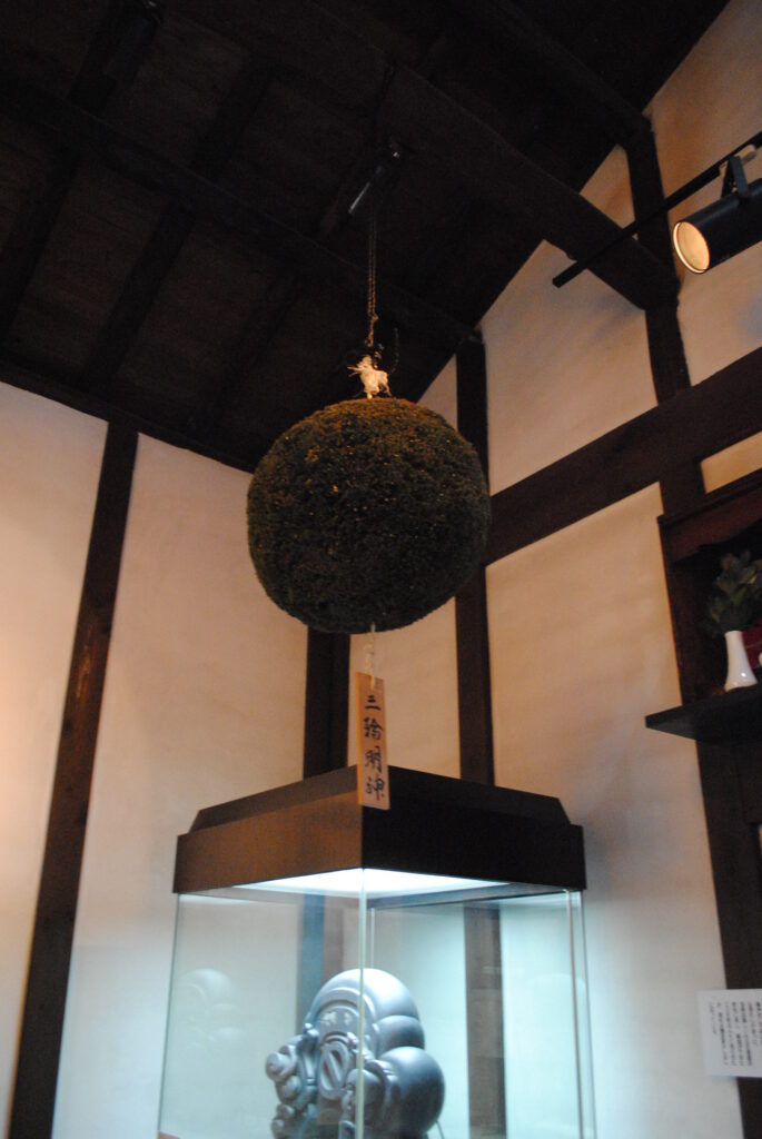 ここの杉玉も大神神社のもの。